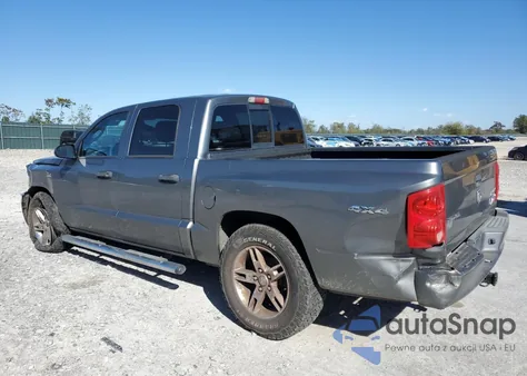 2010 Dodge Dakota Sxt z USA, uszkodzony, nr VIN 1D7CW3GP7AS178385